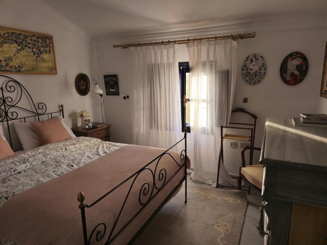 Villa Paula Valencia Manises Exterior photo